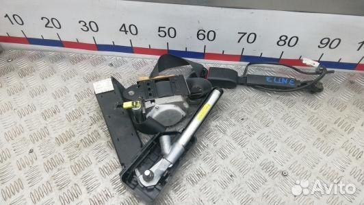 Ремень безопасности с пиропатроном сиденья передне