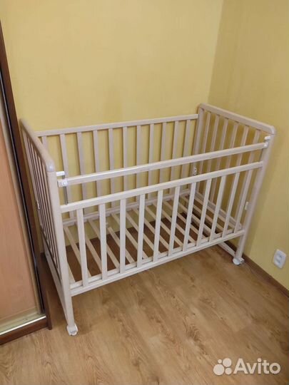 Кроватка