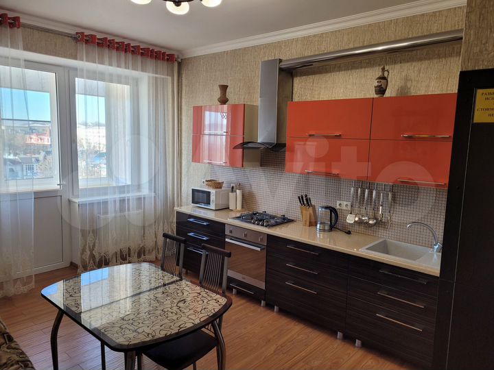 2-к. квартира, 71 м², 6/9 эт.