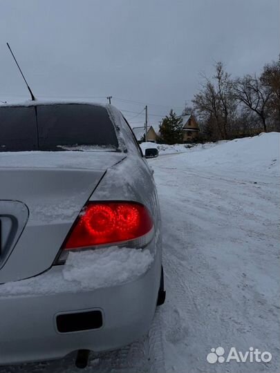 Mitsubishi Lancer 1.6 МТ, 2006, 268 000 км