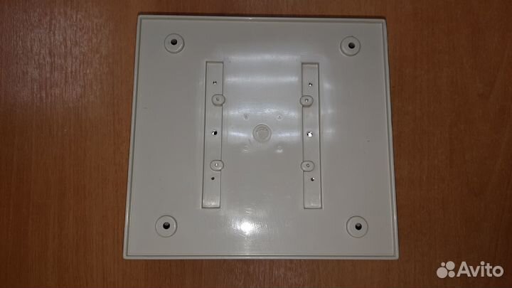 Бокс на 5 плинтов (коробка, без плинтов)