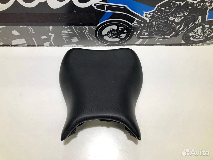 Сидение водителя Suzuki SV 400 S 2003г