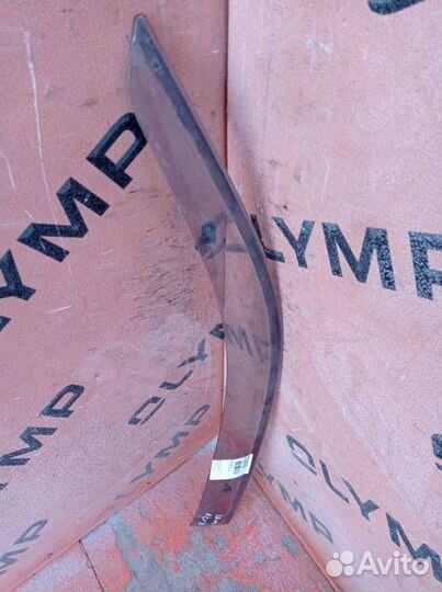 Ветровик задний правый Toyota Camry ACV30 2AZ-FE