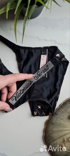 Трусики бразильянки М Victoria's Secret