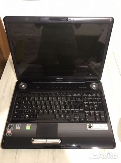Ноутбук Toshiba satellite P300D-20U