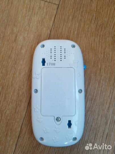 Развивающая игрушка Chicco Говорящий смартфон