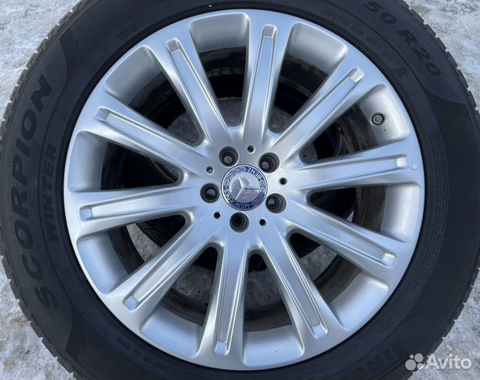 R20 Pirelli Scorpion Winter 275/50, PCD 5x112 DIA 66.6