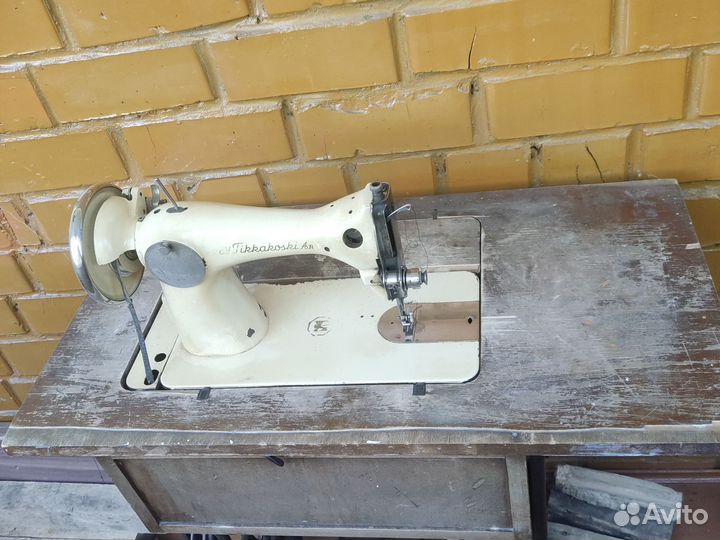 Швейная машина tikkakoski