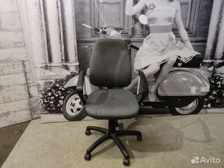 Кресло компьютерное Комфорт, ткань б/у 12-001