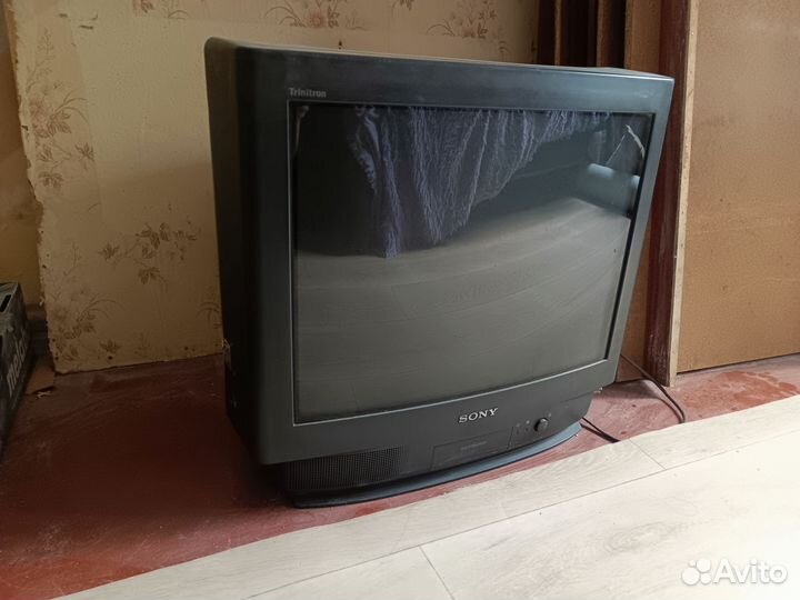 Телевизор б/у sony trinitron