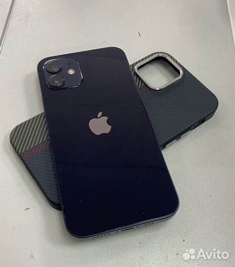 iPhone 12, 64 ГБ