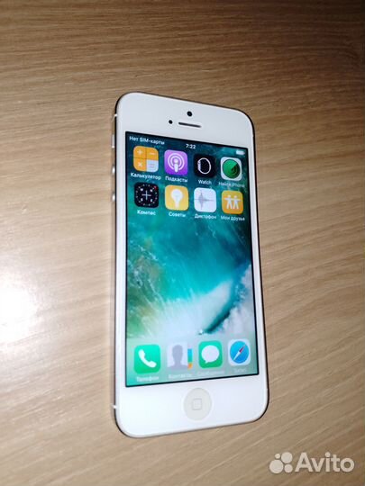 Телефон iPhone 5
