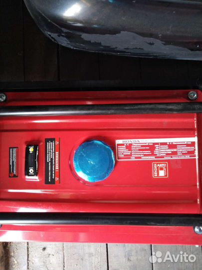Бензогенератор Honda