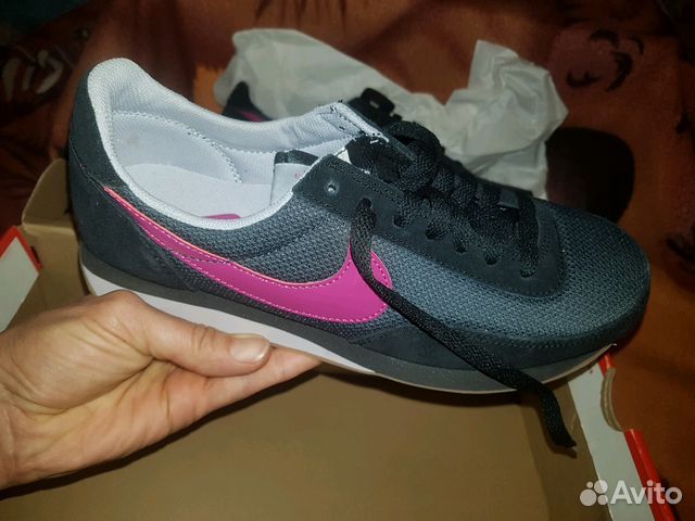 Кроссовки Nike casual - отличное вложение в весну