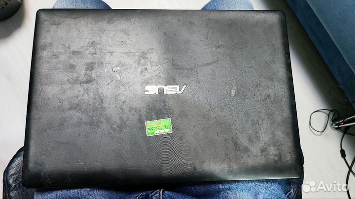Рабочий ноутбук asus