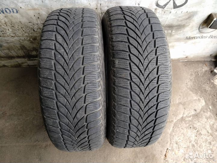 Goodyear UltraGrip Ice 2 205/60 R16 96T
