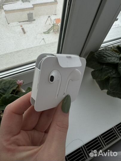 Наушники earpods