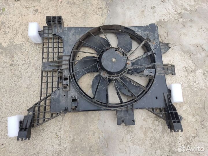 Вентилятор охлаждения радиатора Renault Duster
