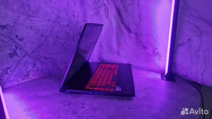 Игровой ноутбук msi rtx 3050