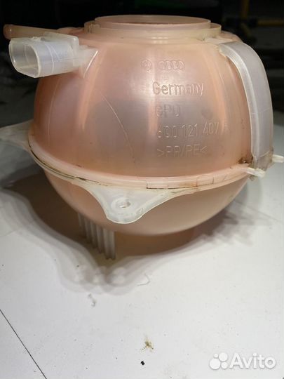 Расширительный бачок VAG 600121407B