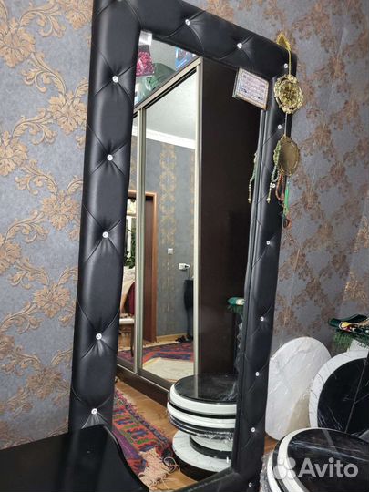 Спальня бу в хорошем состоянии