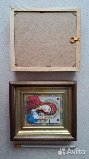 Иконы венчальная пара новые в деревянном окладе