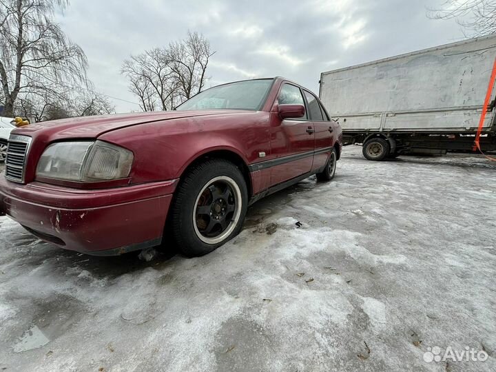 З/ч для Мерседес w 202