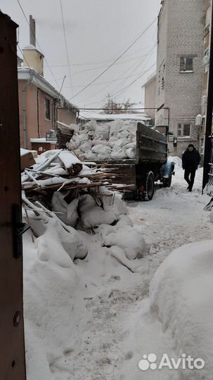 Демонтажные работы помещений, домов, полов, стен