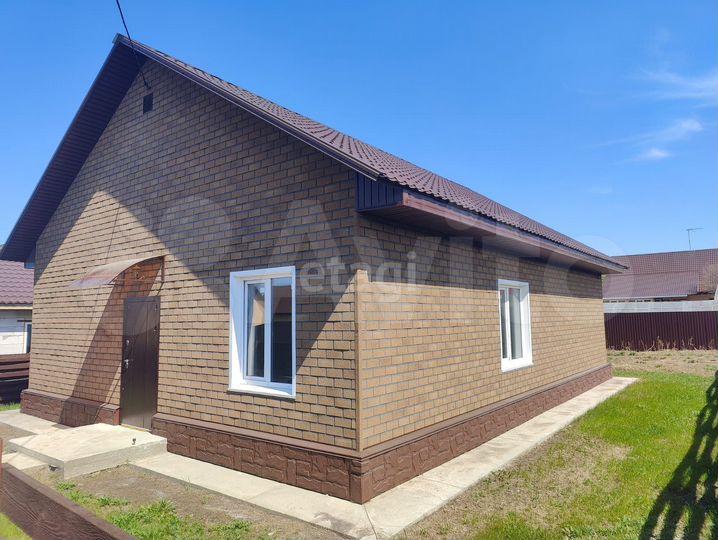 Коттедж 92 м² на участке 4,7 сот.