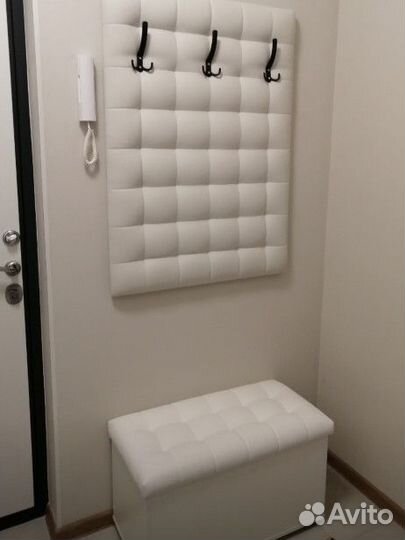 Набор вешалка пуфик