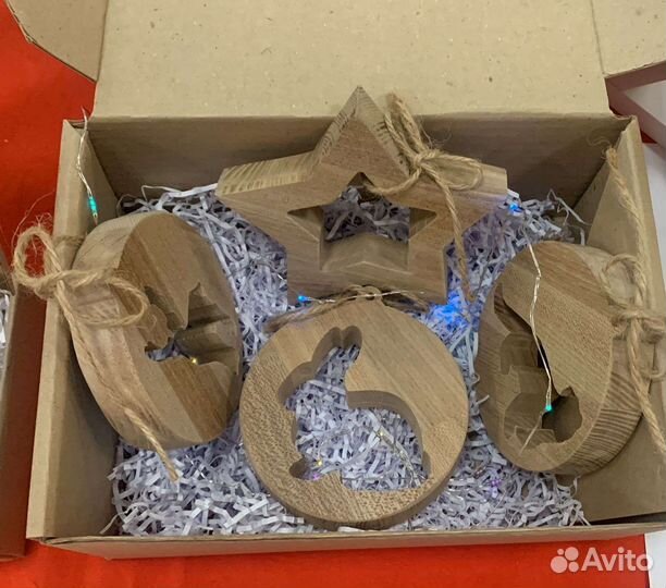 Елочные игрушки из дерева