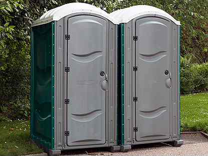 Уличные туалетные кабины