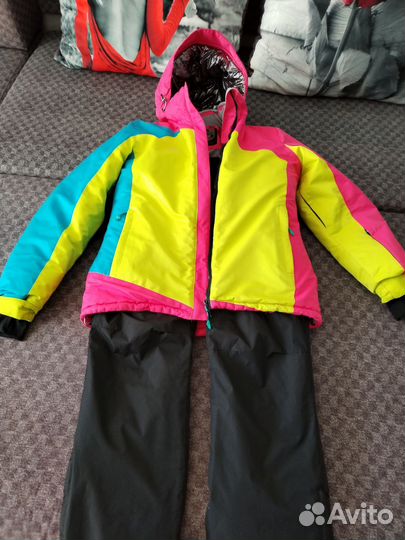 Горнолыжный костюм женский