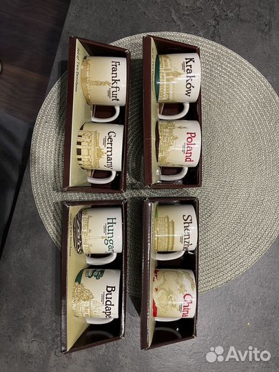 Кофейные чашки Starbucks