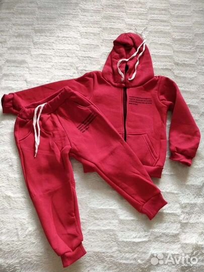 Костюмы спортивные в ассортименте