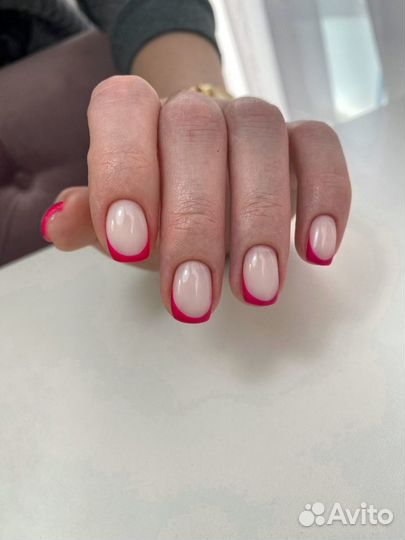 Нужна модель на маникюр