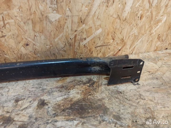 Усилитель заднего бампера Ford Focus 1 седан