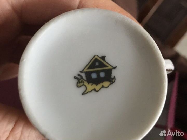 Кофейные чашки с блюдцами в подарочной коробке