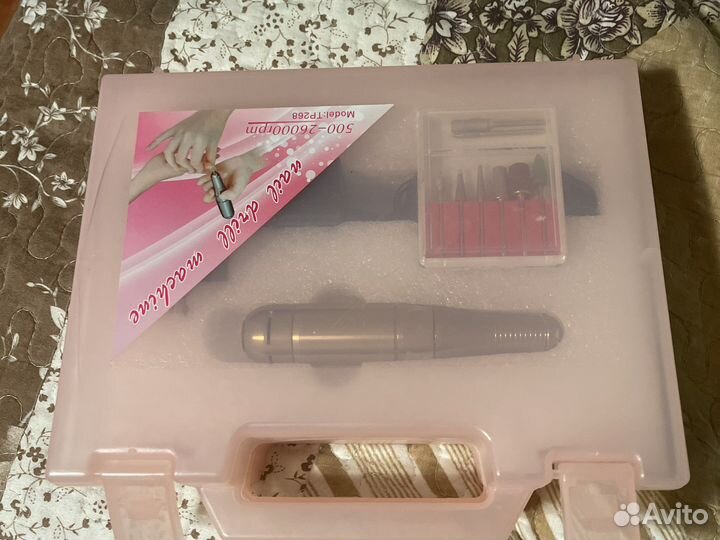 Маникюрный набор, лампа уф, пылесос, фреза