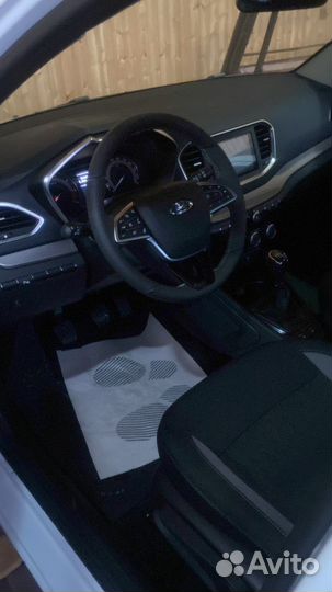 LADA Vesta 1.6 МТ, 2023, 8 км