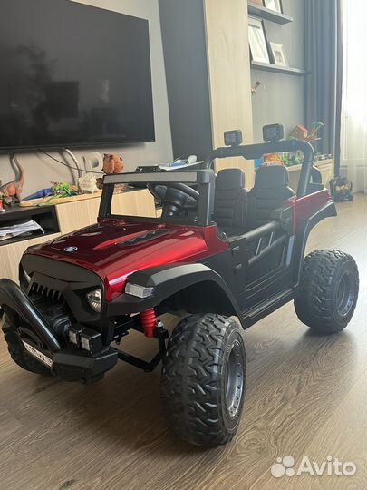 Детский электромобиль