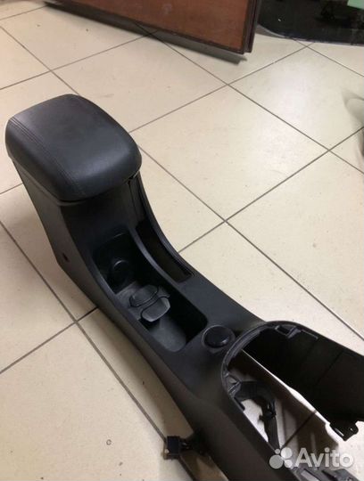 Подлокотник Chevrolet Cruze