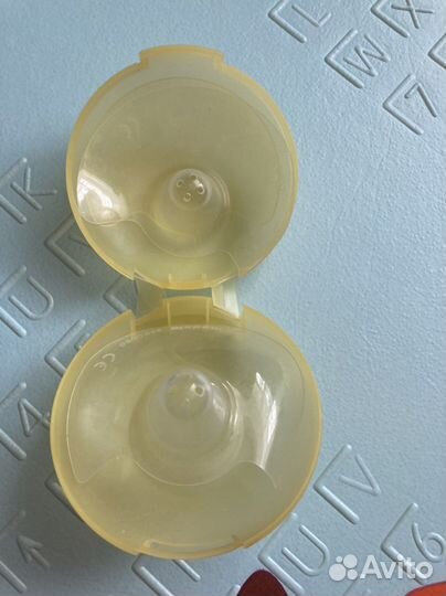 Накладки на грудь medela