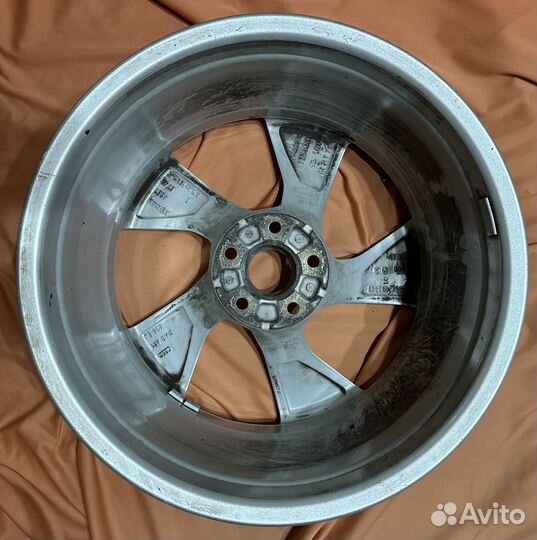 Диск 8W0601025EJ Audi A4 B9 (б/у)