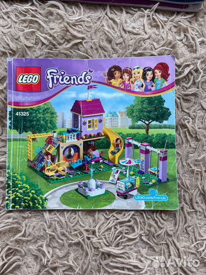 Lego friends россыпью несколько наборов
