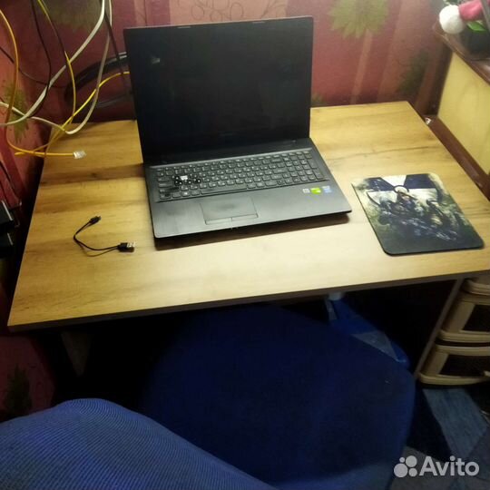 Письменный стол новый