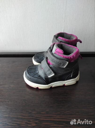 Сапоги демисезонные для девочки 23