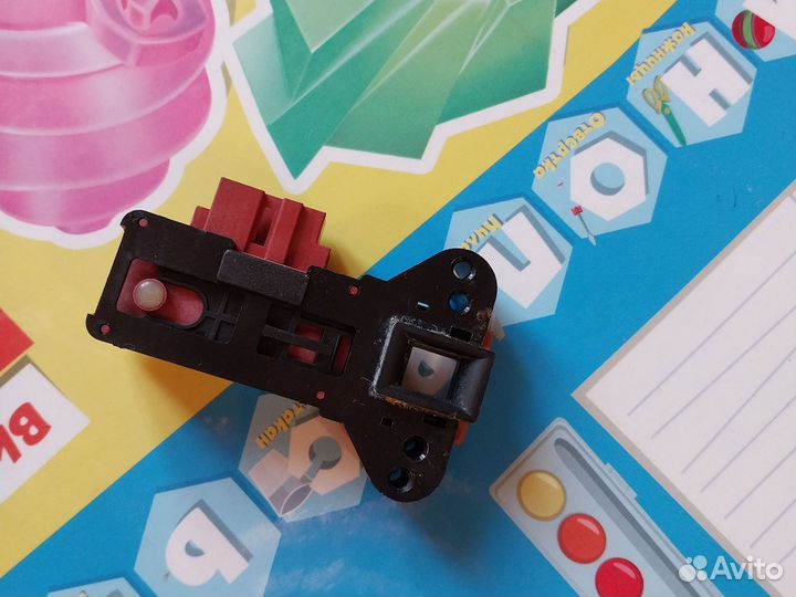 Для блокировки люка vestel AWM834