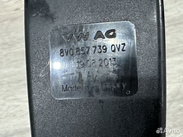 Ответная часть ремня безопасности Skoda Octavia A7