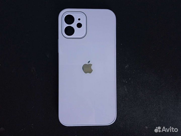 Чехол на iPhone 12